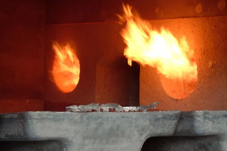 Todo lo que necesitas saber sobre hornos refractarios industriales: Tipos, usos y mantenimiento